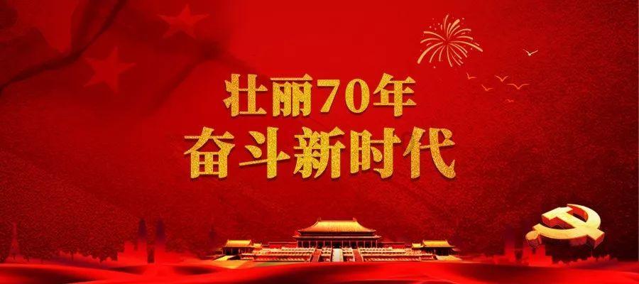 用16个边长1厘米的正方形可以拼成多少种不同的长方形？游戏画面