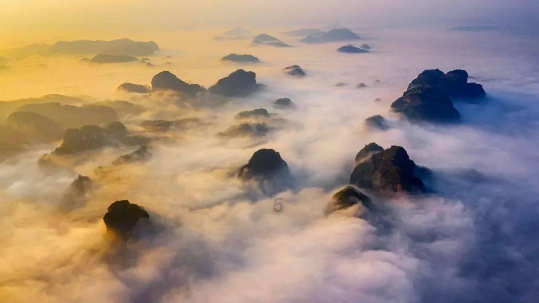 破碎的沉默